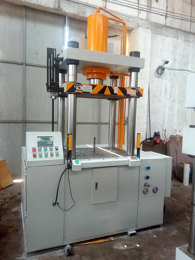 四柱液壓機壓力過大時會產生什么影響？