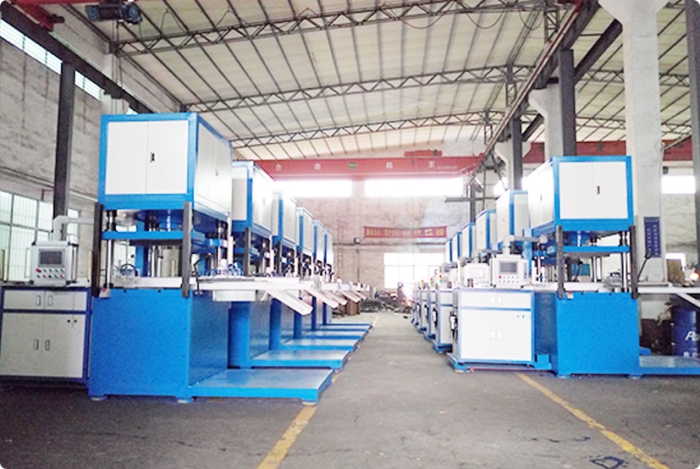 什么是四柱液壓機的容積調速回路